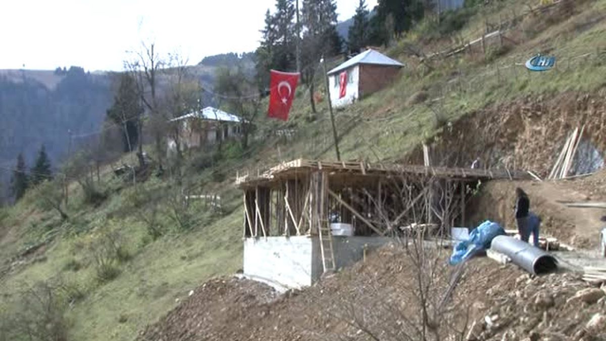 Eren'in Şehit Olduğu Yerde Ailesine Ev Yapılıyor