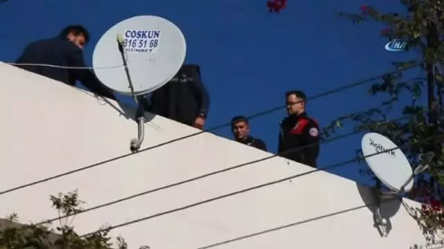 Çamaşır Teli Takarken Elektrik Akımına Kapıldı Çamaşır Teli Takarken Elektrik Akımına Kapıldı