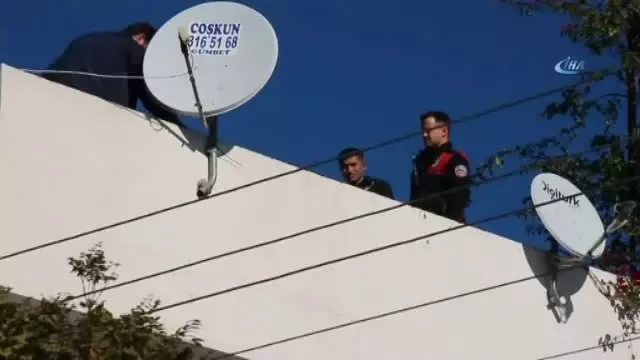 Çamaşır Teli Takarken Elektrik Akımına Kapıldı Çamaşır Teli Takarken Elektrik Akımına Kapıldı