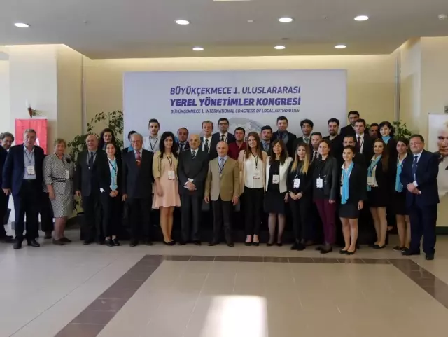 Yerel Yönetimin Duayen Hocaları Büyükçekmece'de Toplanıyor Yerel Yönetimin Duayen Hocaları Büyükçekmece'de Toplanıyor