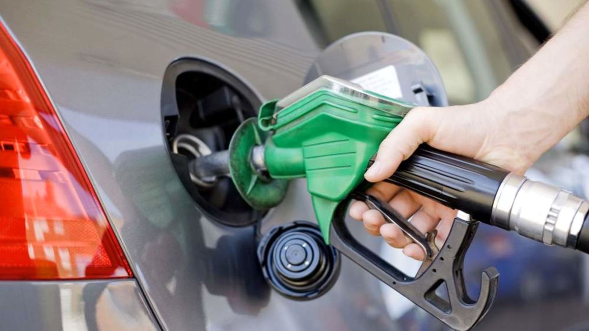 Benzine 9 Kuruş Zam Geldi