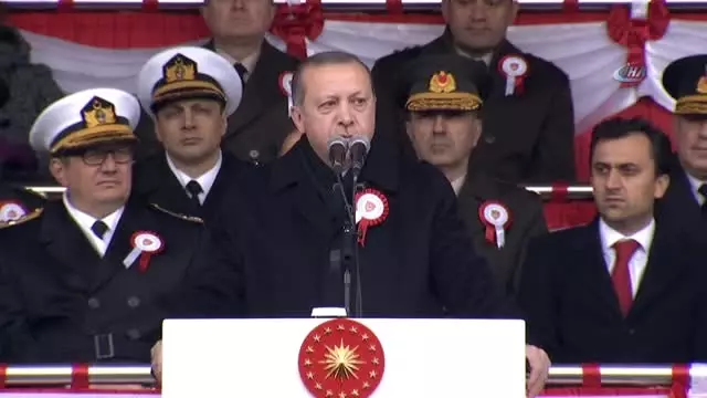 Cumhurbaşkanı Erdoğan: 'Harp Okullarımıza Subay Yetiştirmek Dışında Misyon Biçmeye Kalkanlara... Cumhurbaşkanı Erdoğan: 'Harp Okullarımıza Subay Yetiştirmek Dışında Misyon Biçmeye Kalkanlara...