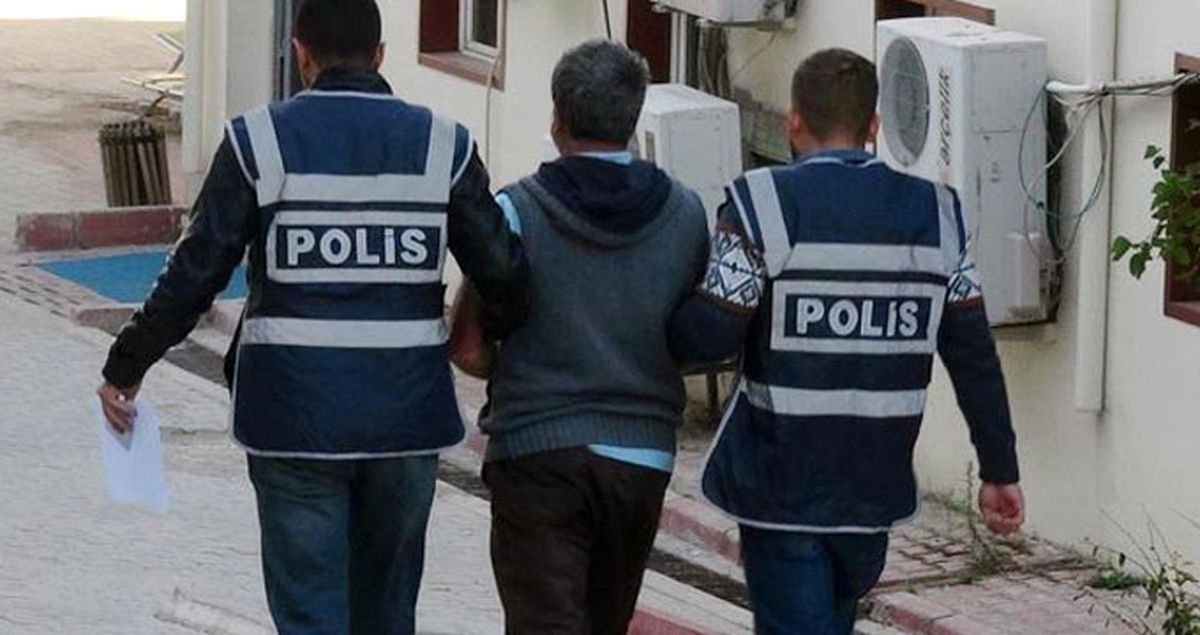 FETÖ Sanığı 'FETÖ'cü Değilim, Şarapçıyım' Dedi, Hakimden Azarı Yedi