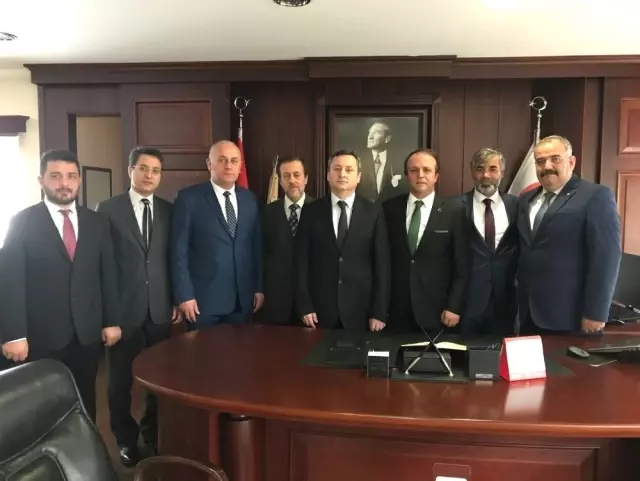 İnşaatçılar Vergi Dairesi Başkanı Yaman'ı Ziyaret Ederek Sektörün Sorunlarını Konuştu