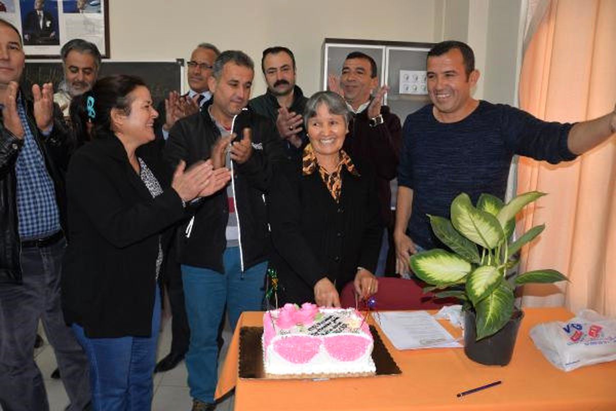 41 Yıllık Öğretmene İlk Öğrencilerinden Ziyaret