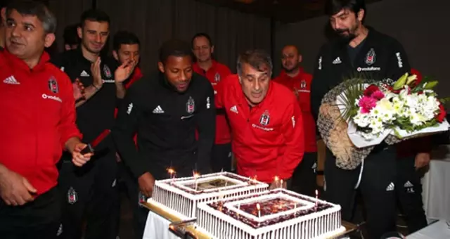 Çifte Kutlama! Beşiktaş'ta Güneş'in Öğretmenler, Lens'in Doğum Günü Kutlandı