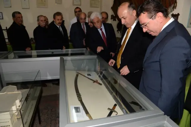 Erzurum'da 24 Kasım Öğretmenler Günü Çeşitli Etkinliklerle Kutlandı Erzurum'da 24 Kasım Öğretmenler Günü Çeşitli Etkinliklerle Kutlandı