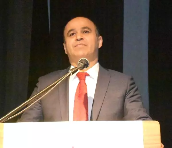 İzmir'de Öğretmenler Günü Kutlandı