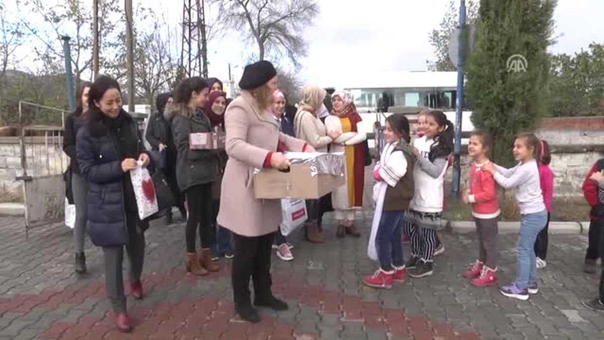Üniversite Öğrencilerinden Sosyal Sorumluluk Projesi