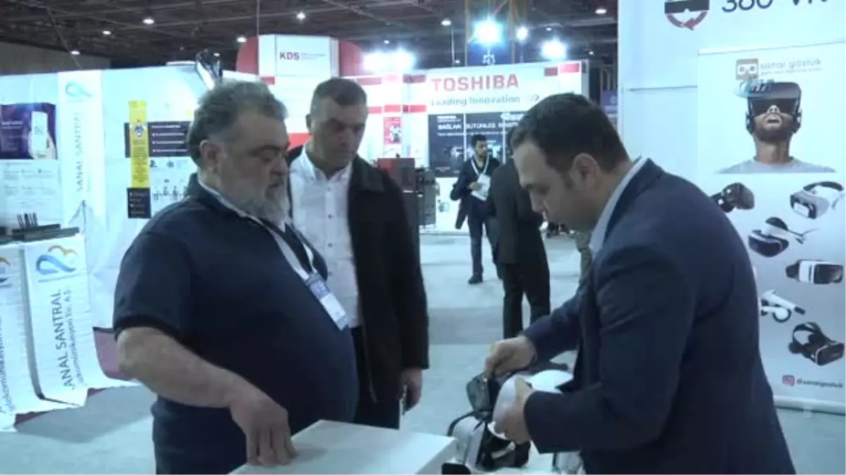 Ahmet Özal: 'Çocuklara Bilgisayar Dağıtımı Muhteşem Bir Şey'