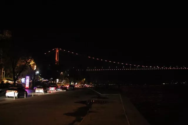 İstanbul Kadına Şiddete Karşı Turuncuya Büründü