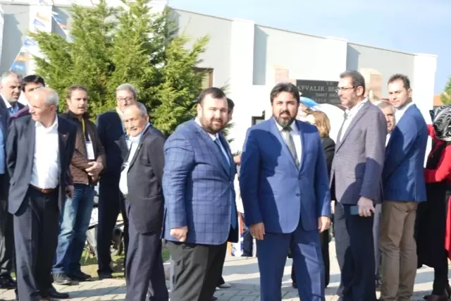 AK Parti Ayvalık İlçe Kongresi'nde Başkanlığa Hasan Kıtay Seçildi AK Parti Ayvalık İlçe Kongresi'nde Başkanlığa Hasan Kıtay Seçildi