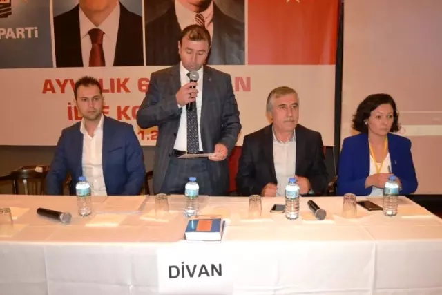 AK Parti Ayvalık İlçe Kongresi'nde Başkanlığa Hasan Kıtay Seçildi AK Parti Ayvalık İlçe Kongresi'nde Başkanlığa Hasan Kıtay Seçildi