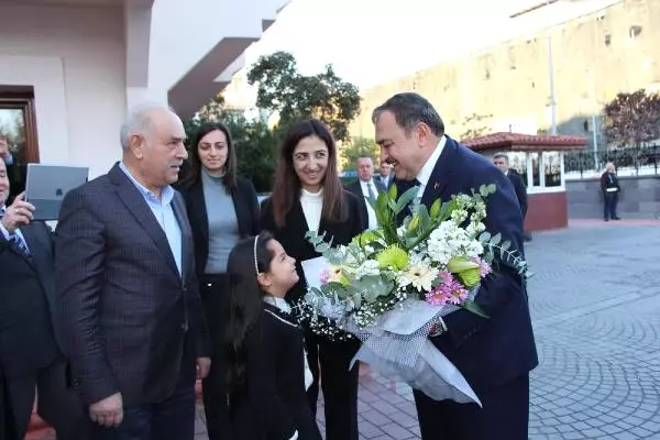 Bakan Eroğlu: İçme ve Sulama Suyuyla İlgili Sıkıntı Yok Bakan Eroğlu: İçme ve Sulama Suyuyla İlgili Sıkıntı Yok