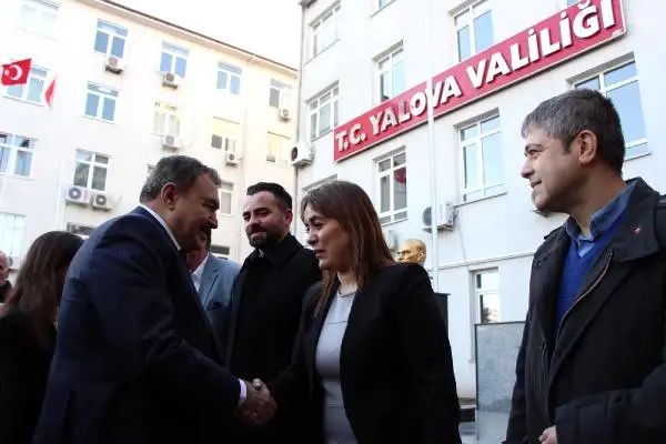 Bakan Eroğlu: İçme ve Sulama Suyuyla İlgili Sıkıntı Yok Bakan Eroğlu: İçme ve Sulama Suyuyla İlgili Sıkıntı Yok