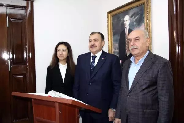Bakan Eroğlu: İçme ve Sulama Suyuyla İlgili Sıkıntı Yok Bakan Eroğlu: İçme ve Sulama Suyuyla İlgili Sıkıntı Yok