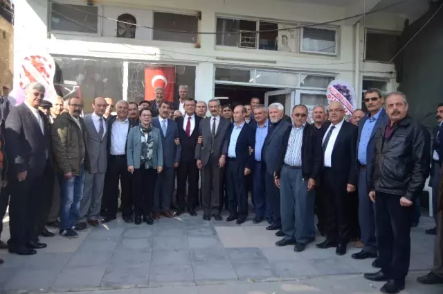 CHP Selendi İlçe Başkanlığına Fikri Kaygısız Seçildi CHP Selendi İlçe Başkanlığına Fikri Kaygısız Seçildi