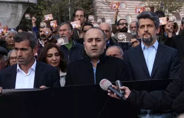 Tahir Elçi, Beşiktaş'ta Anıldı Tahir Elçi, Beşiktaş'ta Anıldı