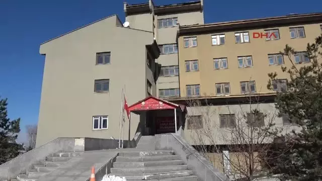 Iğdır - Annesinin Sırtında Sınırı Kaçak Geçirilen 3 Yaşındaki Gineli Mohamed Donarak Öldü