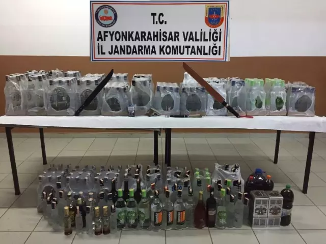 Jandarmadan Kaçak İçki Operasyonu: 4 Gözaltı