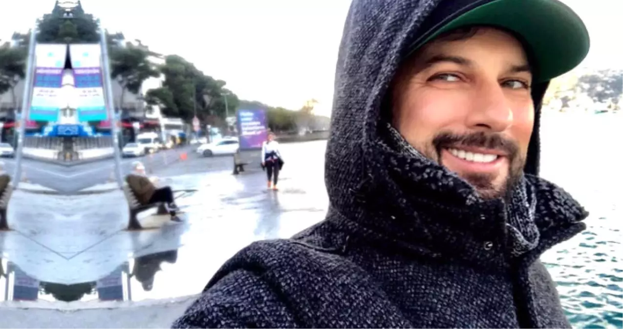 Megastar Tarkan'ın Küçüklük Fotoğrafını Görenler 'Hiç Değişmemiş' Diyor