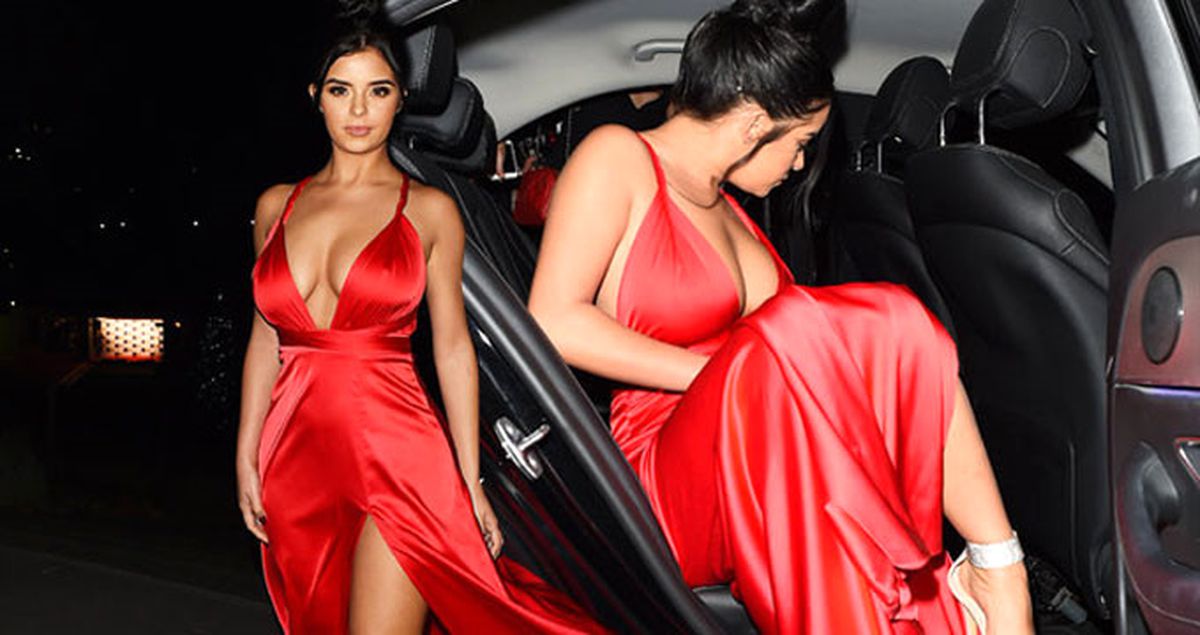 Demi Rose, Derin Yırtmaçlı Kıyafetinden Frikik Vermemek İçin Büyük Çaba Harcadı