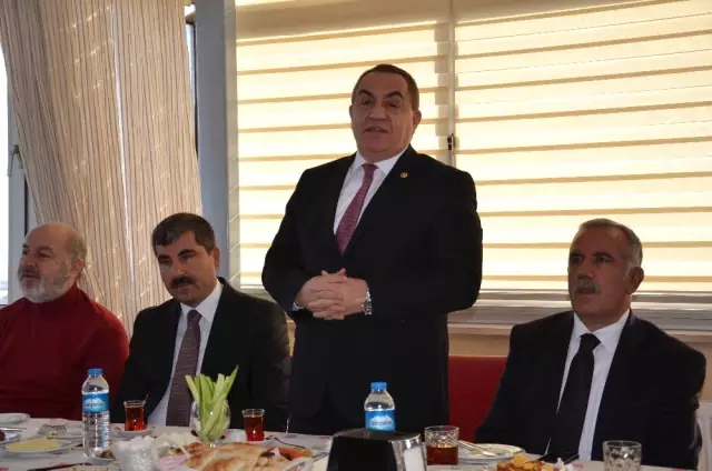 Muş'ta Cumhurbaşkanı Erdoğan Hazırlığı Muş'ta Cumhurbaşkanı Erdoğan Hazırlığı