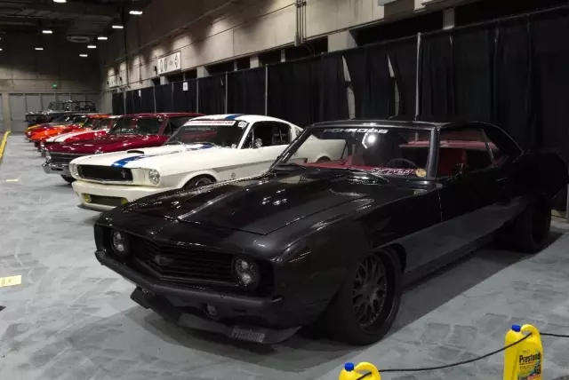 110. La Auto Show Kapılarını Açtı