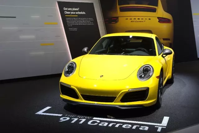 110. La Auto Show Kapılarını Açtı