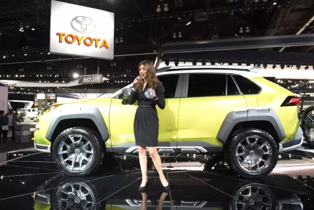 110. La Auto Show Kapılarını Açtı