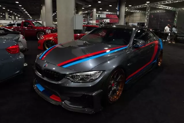 110. La Auto Show Kapılarını Açtı