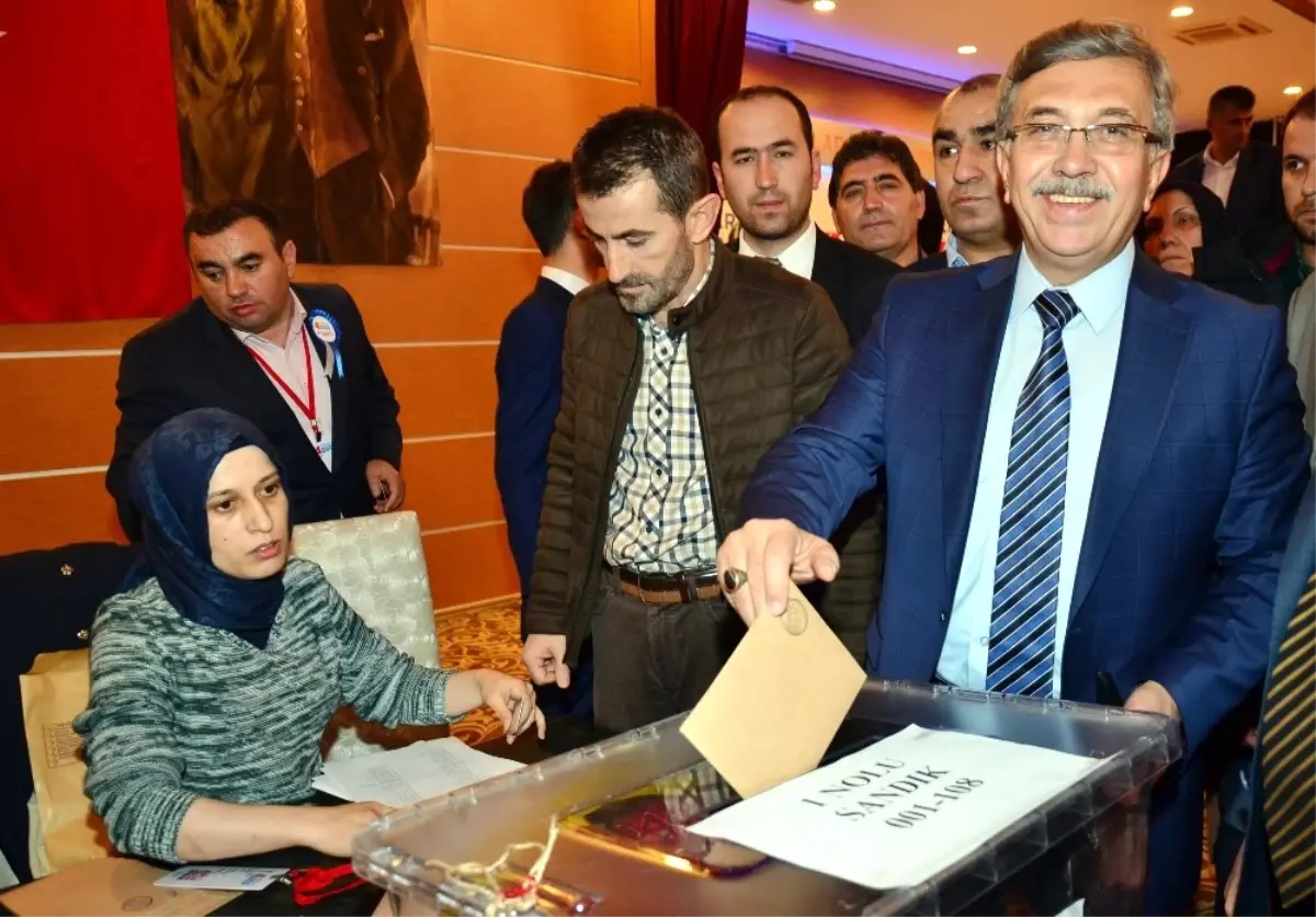 AK Parti Pursaklar 4. Olağan İlçe Kongresi Yapıldı