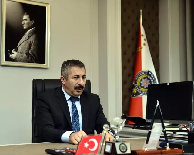 Engellilerden Eskişehir Emniyet Müdürü Dinç'e Teşekkür Engellilerden Eskişehir Emniyet Müdürü Dinç'e Teşekkür
