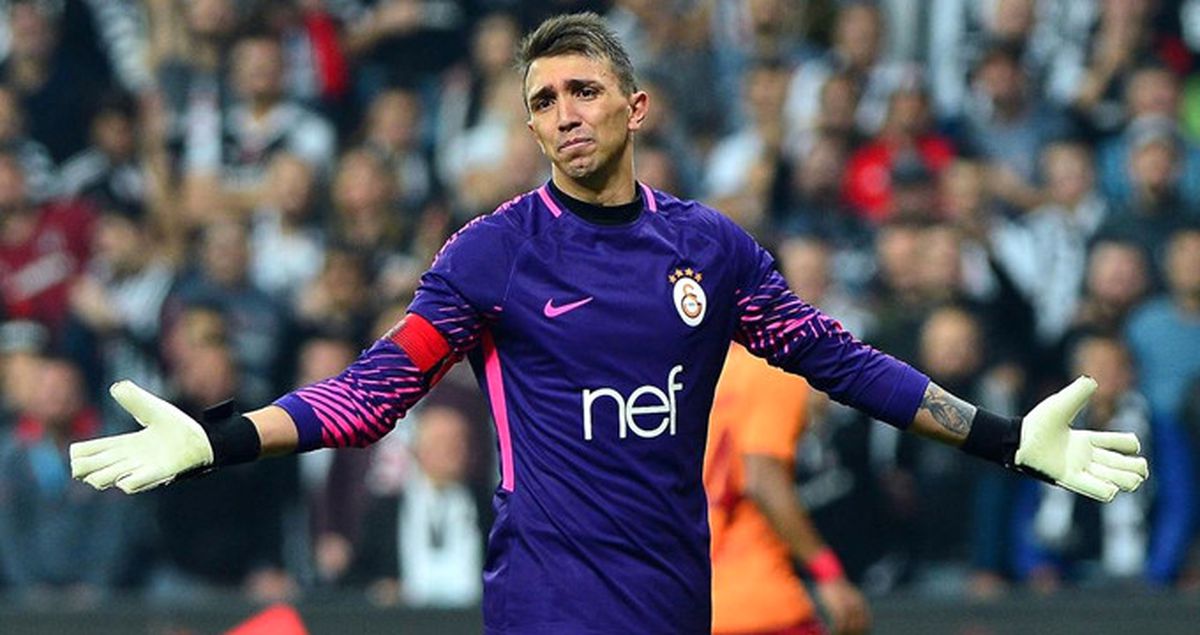Galatasaray'da Taffarel Gitti, Muslera'nın Kötü Gidişi Başladı