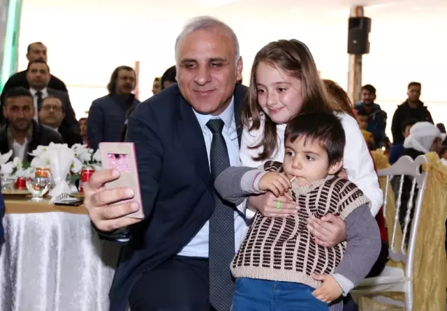 Vali Zorluoğlu: Vali Zorluoğlu: