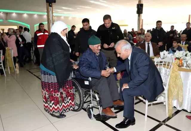 Vali Zorluoğlu: 'Engelsiz Van İçin Birlikte Çalışalım' Vali Zorluoğlu: 'Engelsiz Van İçin Birlikte Çalışalım'