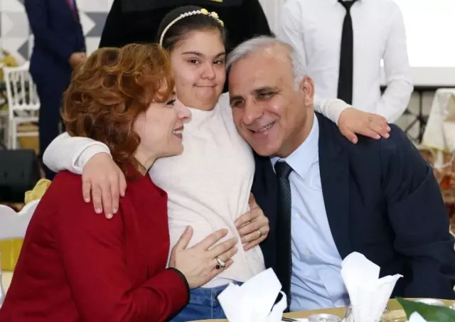 Vali Zorluoğlu: 'Engelsiz Van İçin Birlikte Çalışalım' Vali Zorluoğlu: 'Engelsiz Van İçin Birlikte Çalışalım'