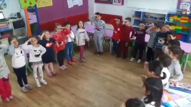Anasınıfı Öğrencileri Asker Ağabeylerini Unutmadı Anasınıfı Öğrencileri Asker Ağabeylerini Unutmadı