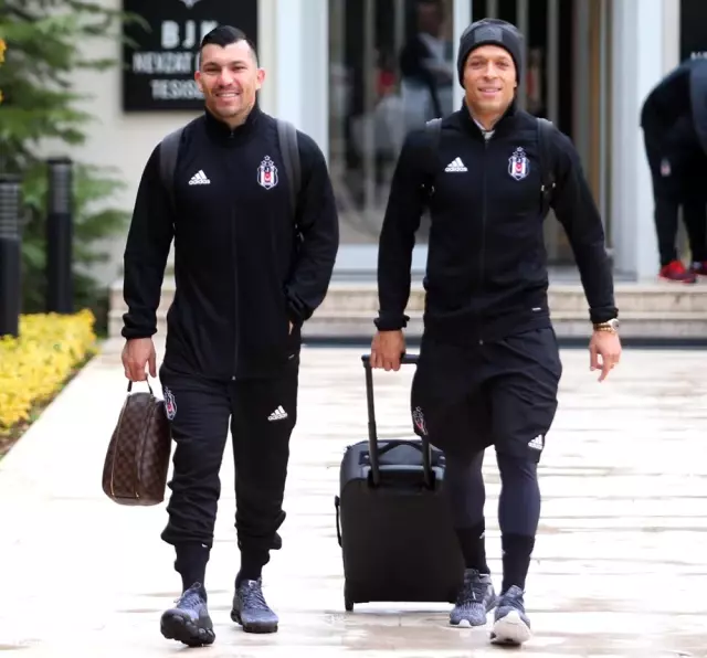 Beşiktaş Almanya'ya Eksik Gitti