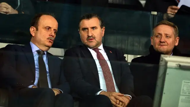 Bakan Osman Aşkın Bak'tan Başakşehir'e Destek