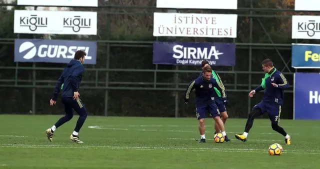 Fenerbahçe, Bursaspor Mesaisini Sürdürdü
