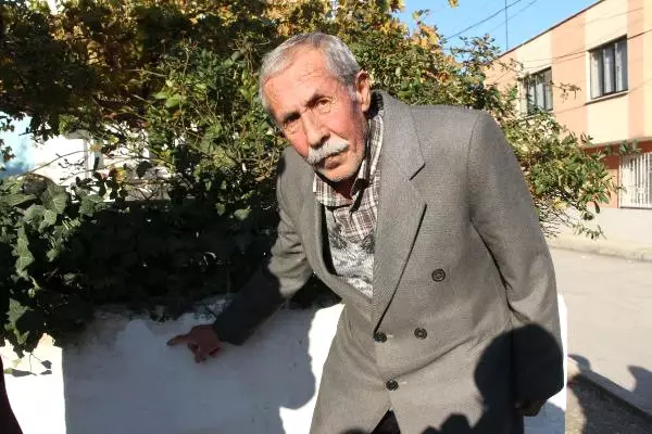 Manisa'da Alevi Vatandaşın Evinin İşaretlenmesine Tepki