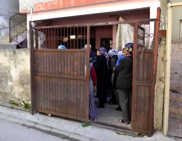 Sobadan Zehirlenen Anne ile Oğlu Öldü Sobadan Zehirlenen Anne ile Oğlu Öldü