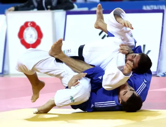 Türkiye Büyükler Ferdi Judo Şampiyonası Antalya'da Başladı