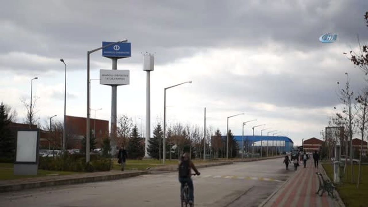 Anadolu Üniversitesi 'Aramızda Engel Yok' Dedi