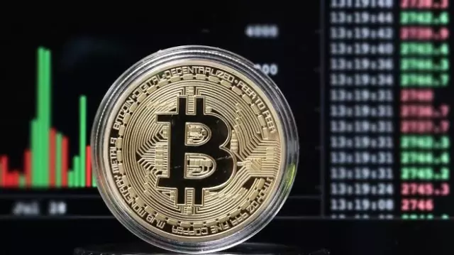 Bir Günde 6 Bin Dolar Yükseldi, 4 Bin Dolar Düştü