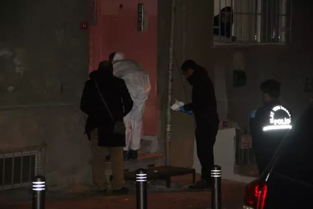 İstanbul'da Bir Binaya Ses Bombası Atıldı