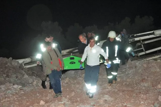 Beton Dökme Aracının Altında Kalan İşçi Hayatını Kaybetti Beton Dökme Aracının Altında Kalan İşçi Hayatını Kaybetti