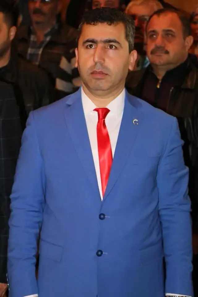 CHP Kozan İlçe Başkanlığı Olağan Kongresi'nde Erkan Karaoğlu Güven Tazeledi