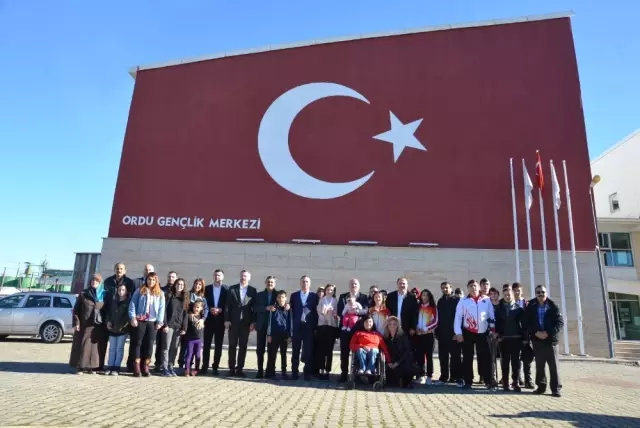 Ordu'nun Başarılı Sporcularına Altın Ödülü